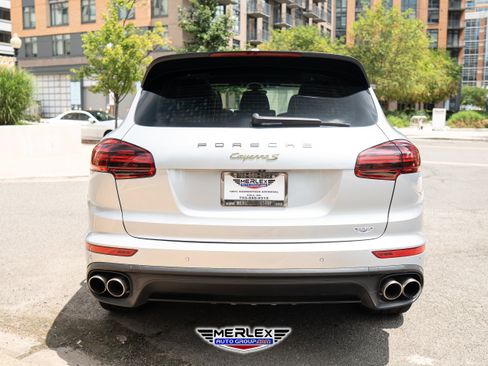 Used 2017 Porsche Cayenne S Platinum w/ Premium Package Plus (Pjy) image 6