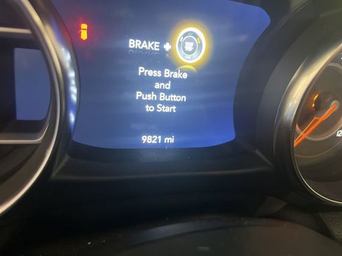 Used 2023 Jeep Wrangler Sport S image 3