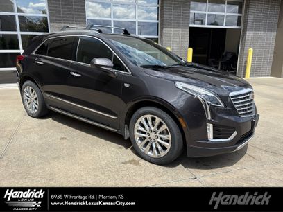 Used 2017 Cadillac XT5 Platinum w/ Driver Assist Package