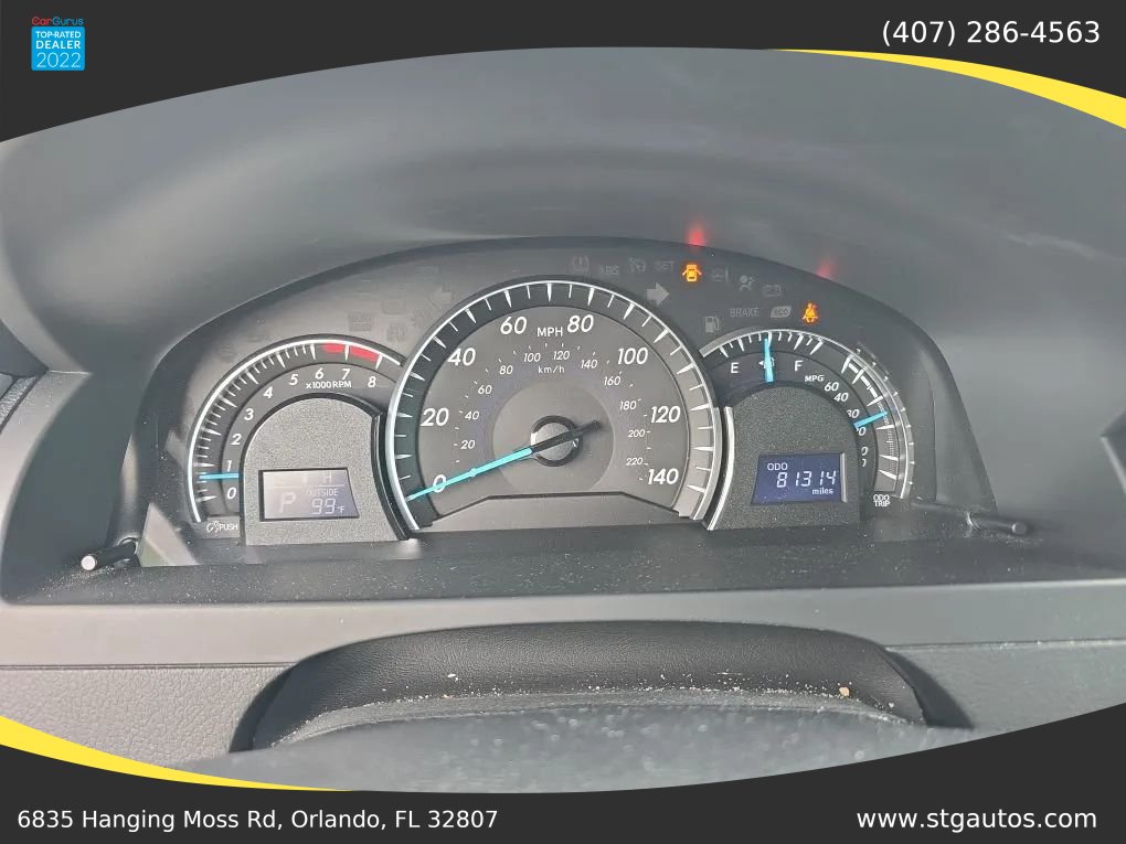 Used 2014 Toyota Camry XLE w/ Leather Package FWD image 12