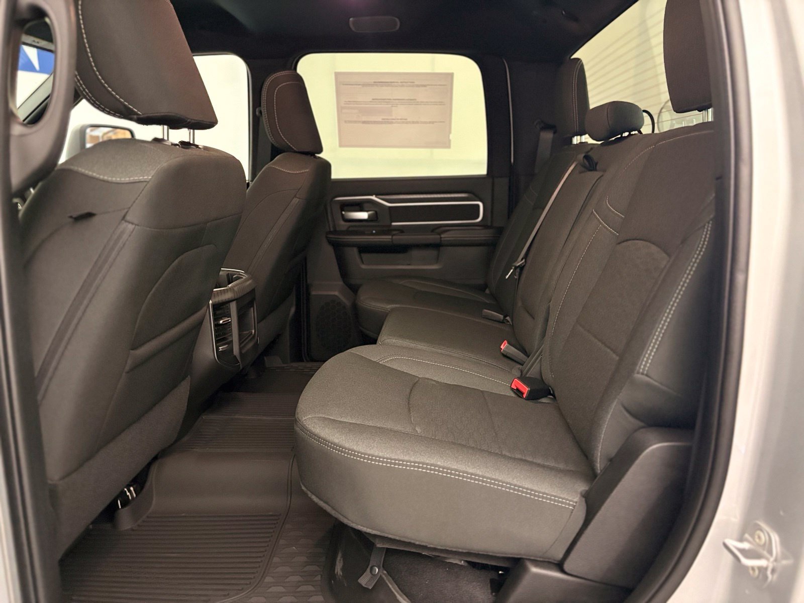 New 2027 RAM 3500 Big Horn AWD/4WD image 19