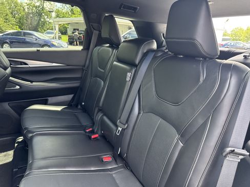 Used 2025 INFINITI QX60 Luxe w/ Black Edition FWD image 27