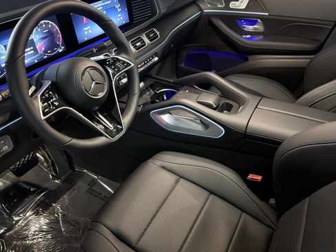 New 2026 Mercedes-Benz GLE 450 4MATIC Coupe image 9