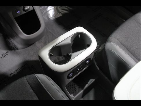 Certified 2024 Hyundai Ioniq 5 SEL AWD/4WD image 15