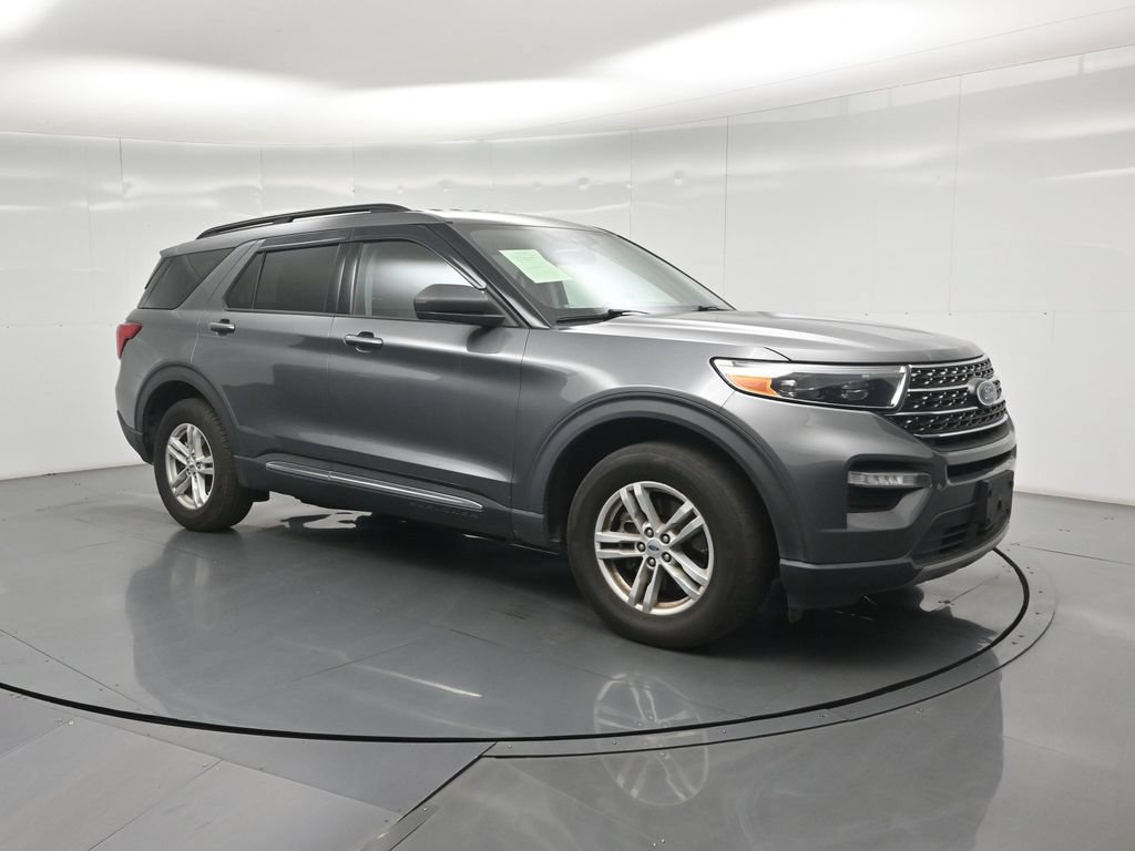 Certified 2021 Ford Explorer XLT w/ Equipment Group 202A AWD/4WD image 26