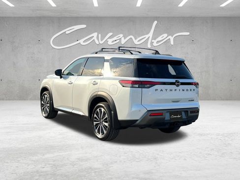 New 2026 Nissan Pathfinder Platinum FWD image 15
