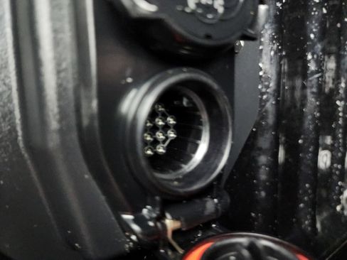 Used 2022 Ford F250 Lariat w/ Tremor Off-Road Package image 33