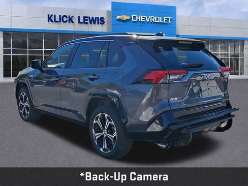 Used 2024 Toyota RAV4 XSE w/ Weather Package AWD/4WD image 5