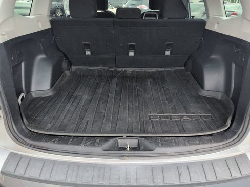 Used 2014 Subaru Forester 2.5i AWD/4WD image 22