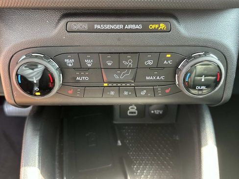 Used 2023 Ford Bronco Sport Outer Banks w/ Tech Package image 33