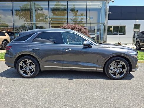 Used 2024 Genesis Electrified GV70 w/ Prestige Package AWD/4WD image 7
