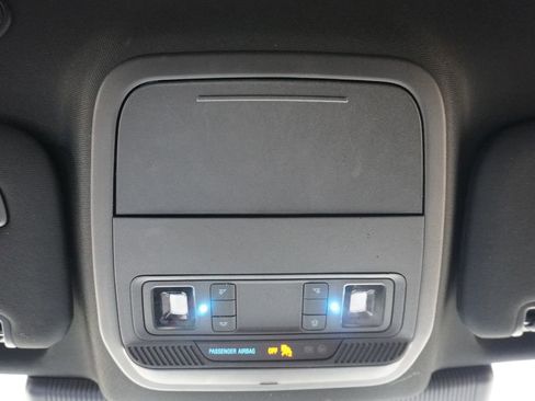 Certified 2025 Ford Explorer ST-Line AWD/4WD image 17