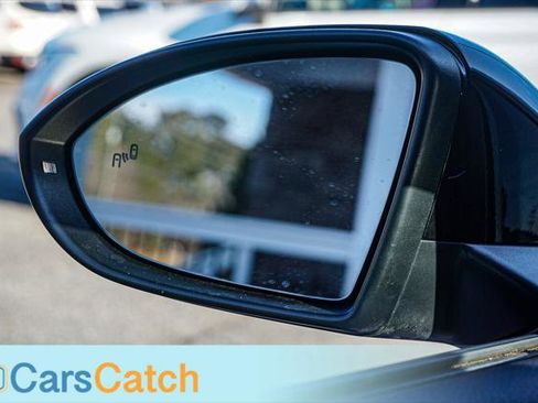 Used 2021 Volkswagen GTI SE image 41