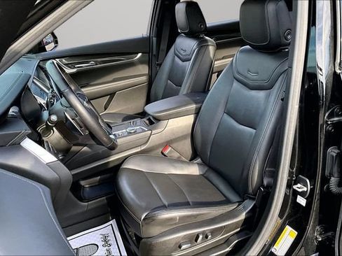 Used 2021 Cadillac XT6 Sport AWD/4WD image 25