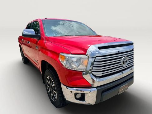 Used 2016 Toyota Tundra Limited w/ Limited Premium Package AWD/4WD image 4