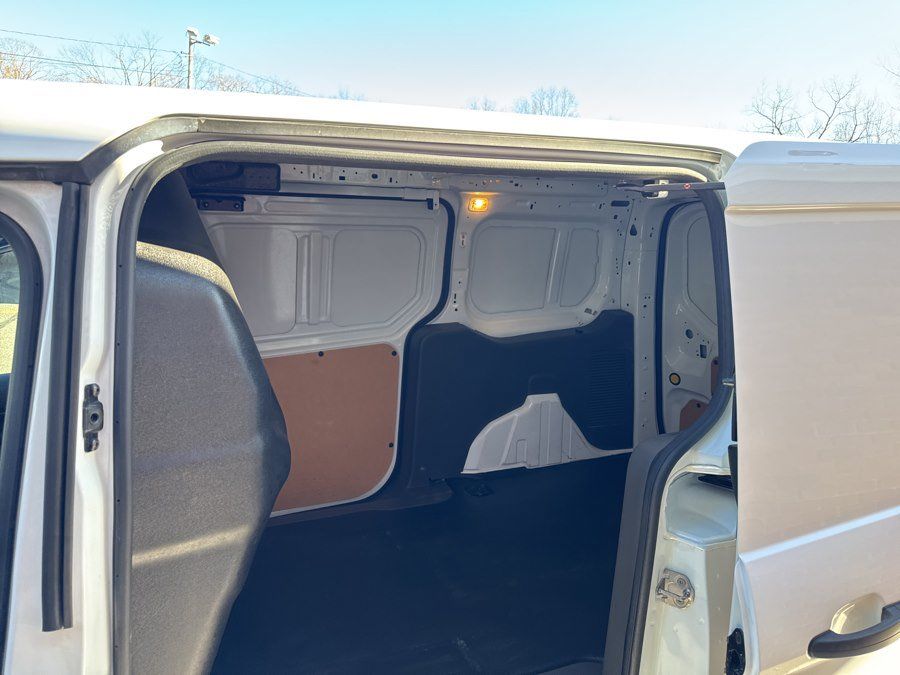 Used 2022 Ford Transit Connect XL FWD image 31