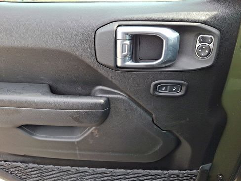 Used 2022 Jeep Wrangler Rubicon w/ LED Lighting Group image 12