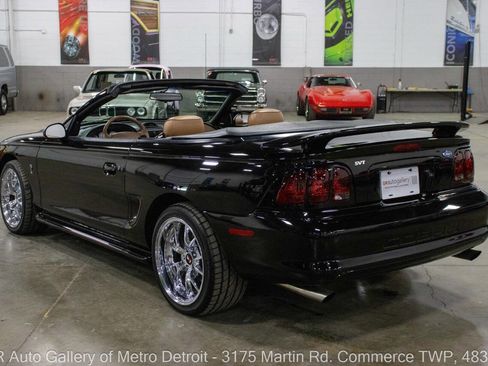 Used 1996 Ford Mustang Cobra RWD image 5