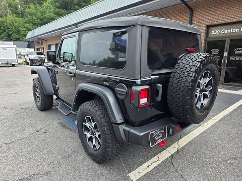 Used 2021 Jeep Wrangler Rubicon AWD/4WD image 4