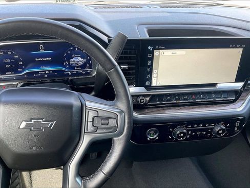 Used 2022 Chevrolet Silverado 1500 RST w/ Z71 Off-Road Package AWD/4WD image 18