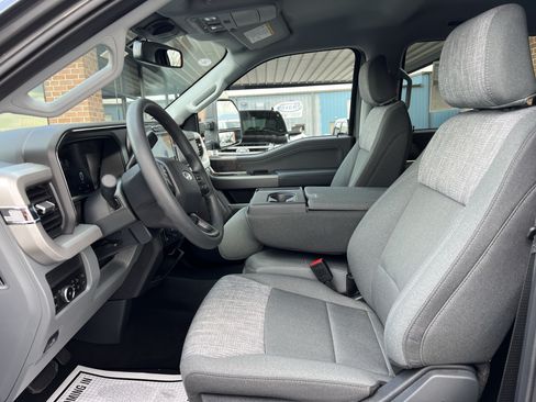 New 2026 Ford F350 XLT w/ XLT Premium Package AWD/4WD image 18