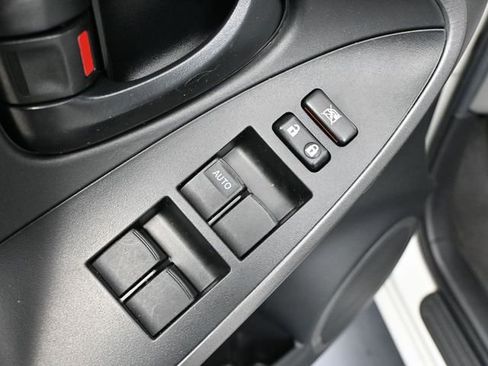 Used 2012 Toyota RAV4 EV FWD image 18