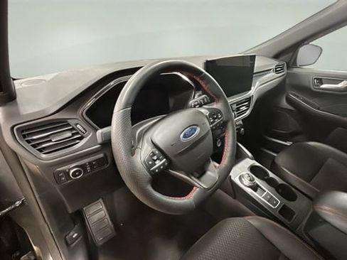 Used 2023 Ford Escape ST-Line Elite AWD/4WD image 10