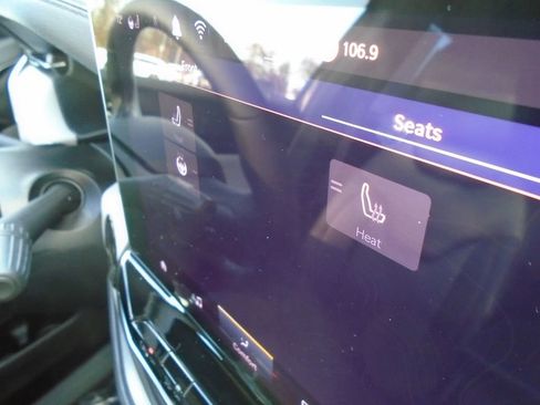 Certified 2024 Jeep Compass Limited w/ Sun and Sound Group image 26