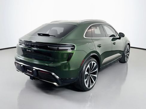 Certified 2024 Porsche Macan Turbo Electric AWD/4WD image 9