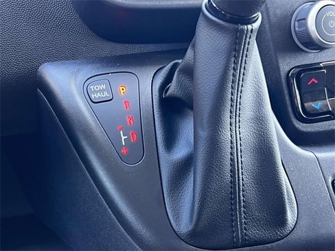 New 2026 RAM ProMaster 3500 w/ Quick Order Package 22G SLT image 22