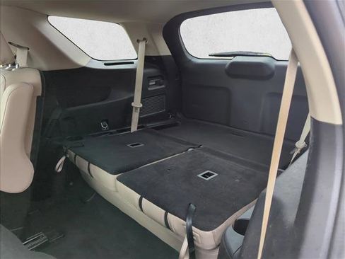 Used 2022 Ford Explorer XLT w/ Equipment Group 202A image 16