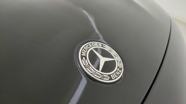 Used 2023 Mercedes-Benz GLB 250 w/ AMG Line image 33