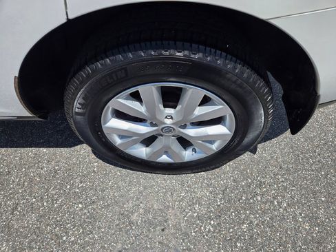 Used 2014 Nissan Murano S AWD/4WD image 14