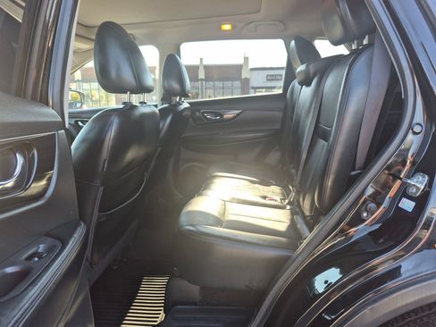 Used 2018 Nissan Rogue SL w/ Premium Package AWD/4WD image 31