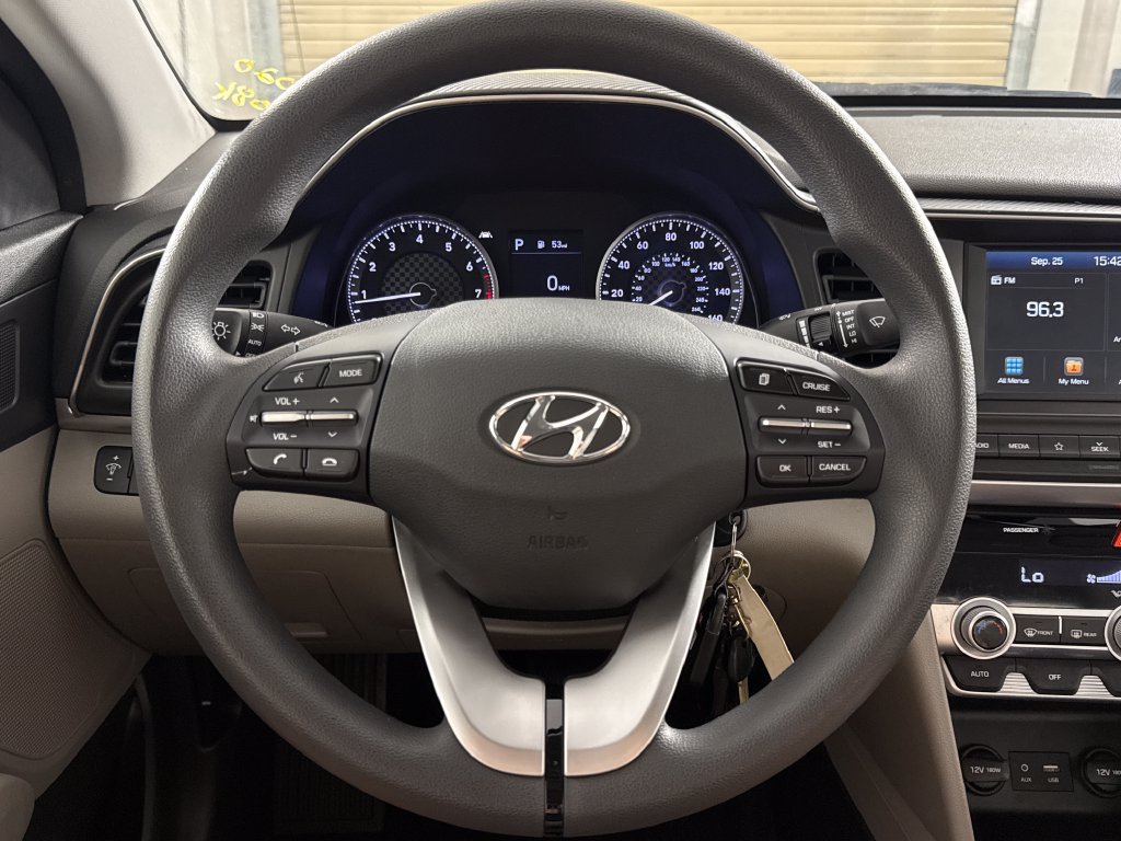 Used 2020 Hyundai Elantra SEL FWD image 13