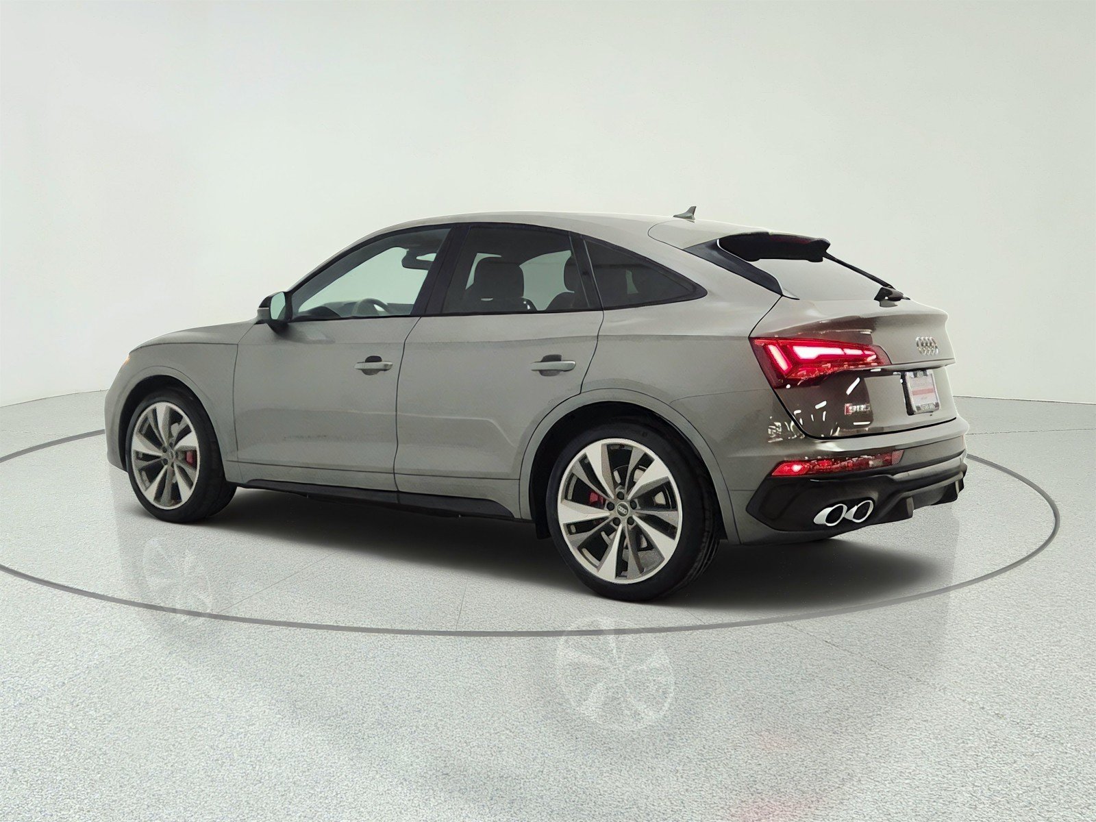 Used 2023 Audi SQ5 Premium Plus w/ Premium Plus Package AWD/4WD image 7