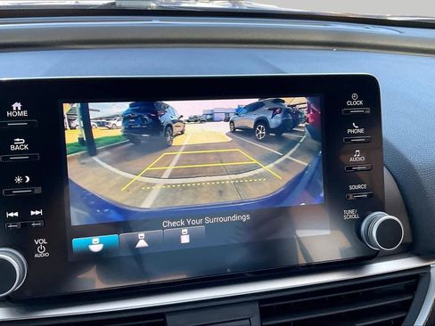 Used 2018 Honda Accord Sport image 25