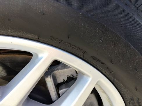 Used 2023 Ford Edge SEL image 14