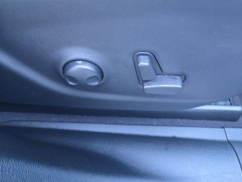 Used 2023 Jeep Cherokee Altitude Lux w/ Lux Elite Package image 27