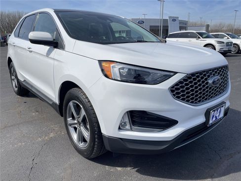 Used 2024 Ford Edge SEL w/ Convenience Package AWD/4WD image 7