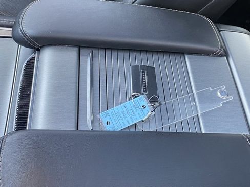 Used 2023 Jeep Wagoneer Series II image 29