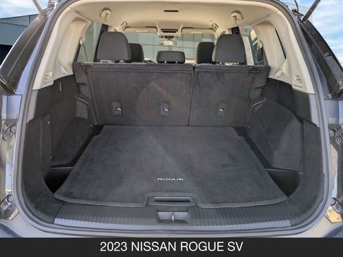 Used 2023 Nissan Rogue SV image 21