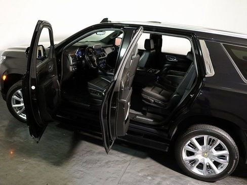 Used 2023 Chevrolet Tahoe High Country w/ Premium Package 2 AWD/4WD image 5