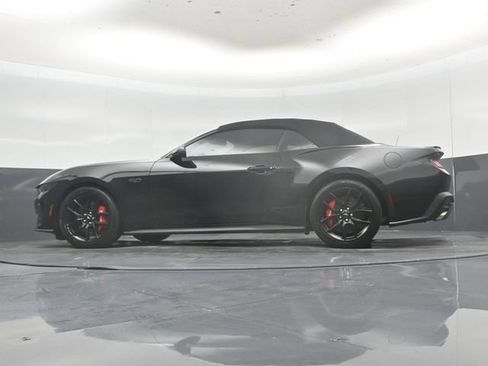Used 2024 Ford Mustang GT Premium RWD image 46