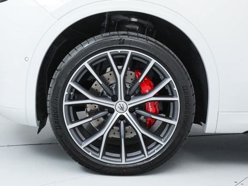 New 2026 Maserati Grecale Modena AWD/4WD image 19
