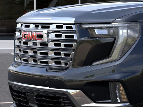New 2026 GMC Acadia Denali w/ Super Cruise Package FWD image 13