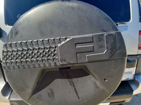 Used 2012 Toyota FJ Cruiser 2WD w/ Upgrade Pkg image 11