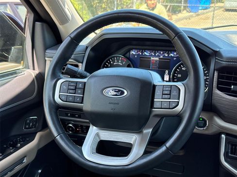 Certified 2024 Ford Expedition Limited AWD/4WD image 24
