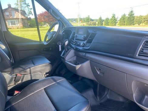 Used 2023 Ford Transit 250 Medium Roof AWD image 15