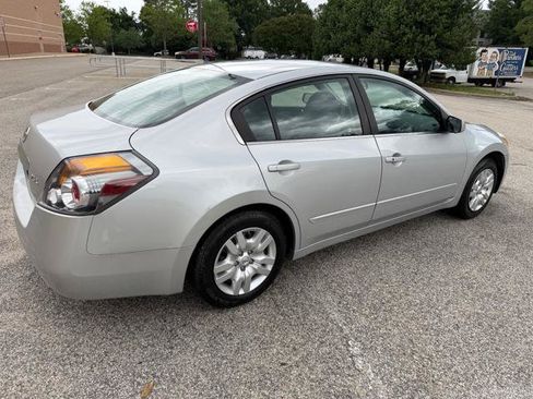 Used 2012 Nissan Altima 2.5 S FWD image 28